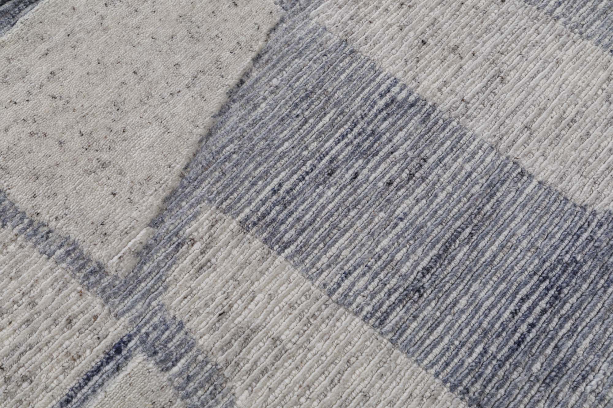 Hand Knotted/Azalea Rug/Blue