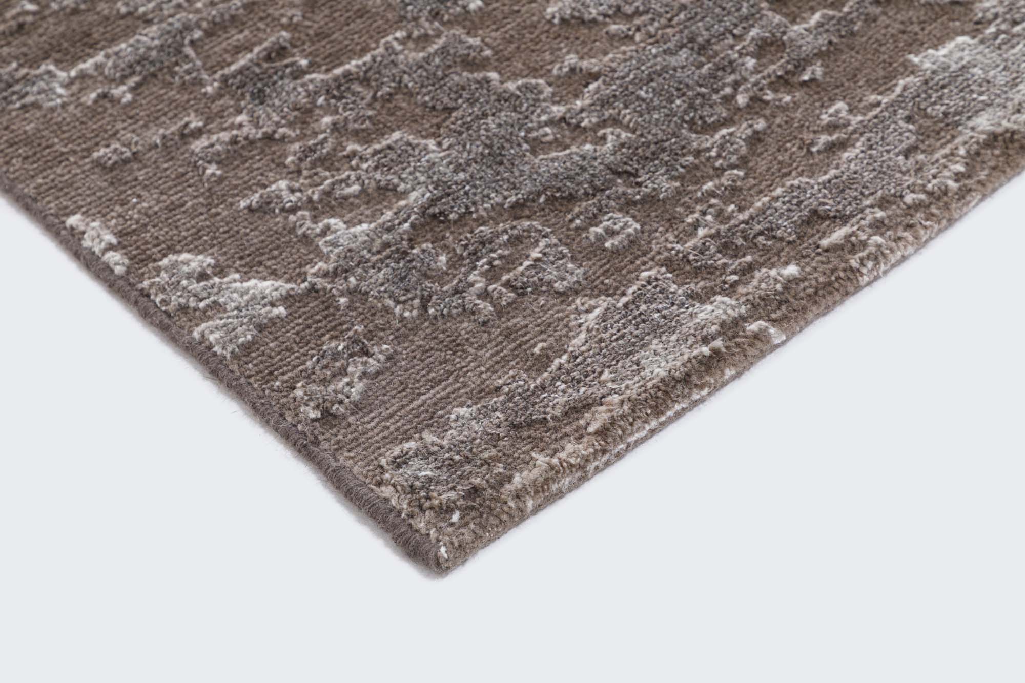 Hand Knotted/Surface Rug/Brown