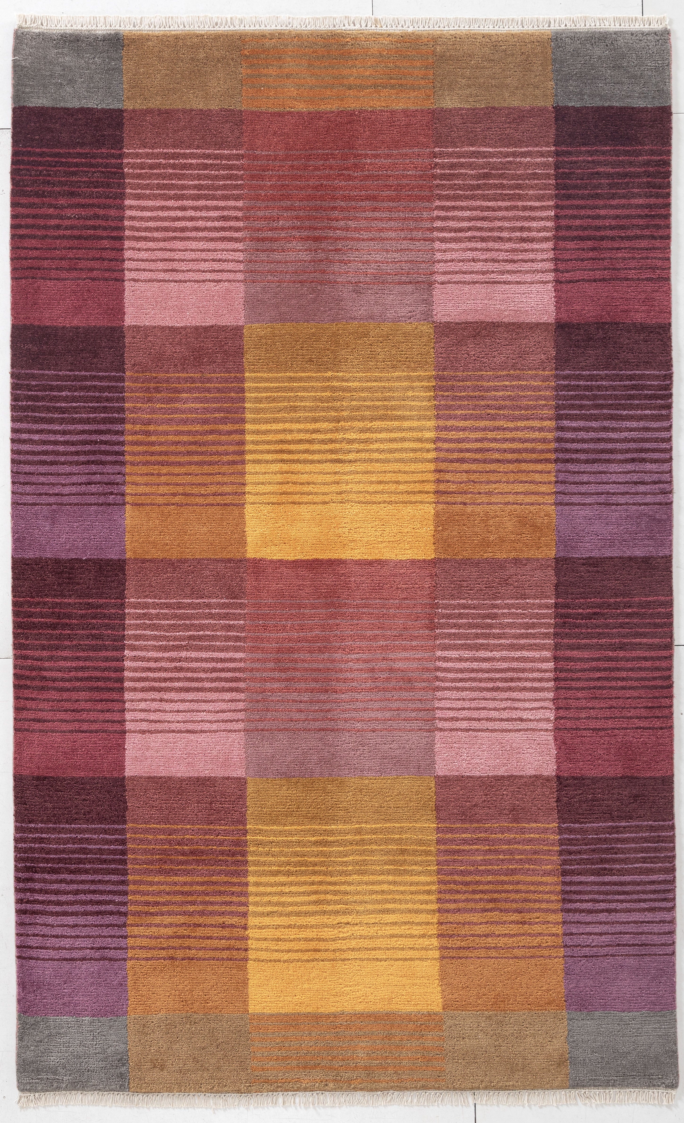 Hand Knotted/CHROMATIC RUG/Multi