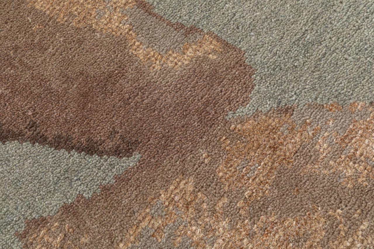 Hand Knotted/Abstract Blossom Rug/Green
