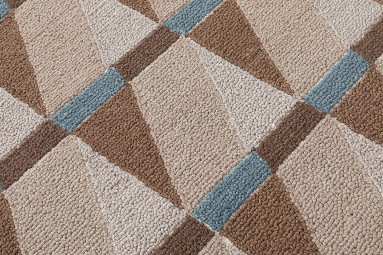 Hand Tufted/Quilted Rug 2/Beige