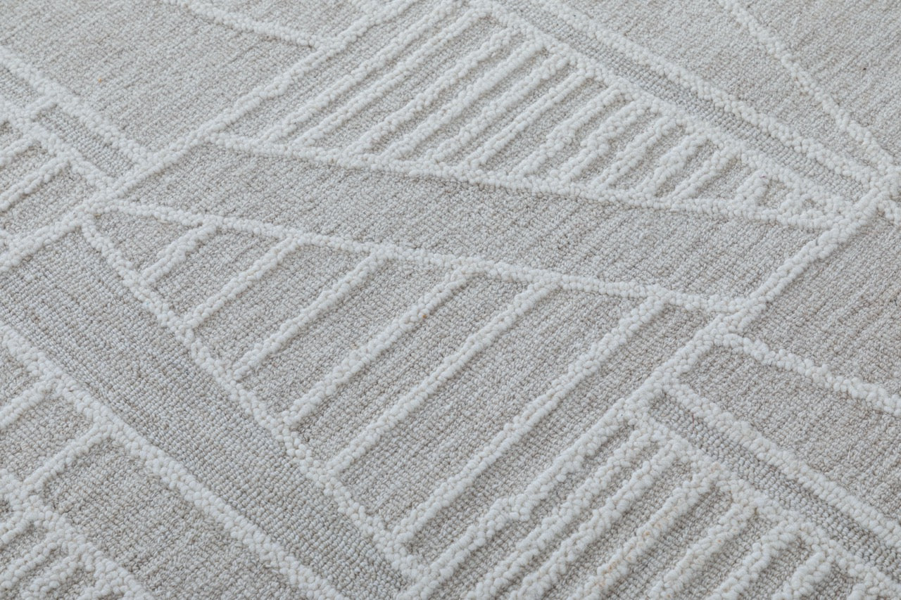Hand Tufted/Omi Rug A1/Ivory