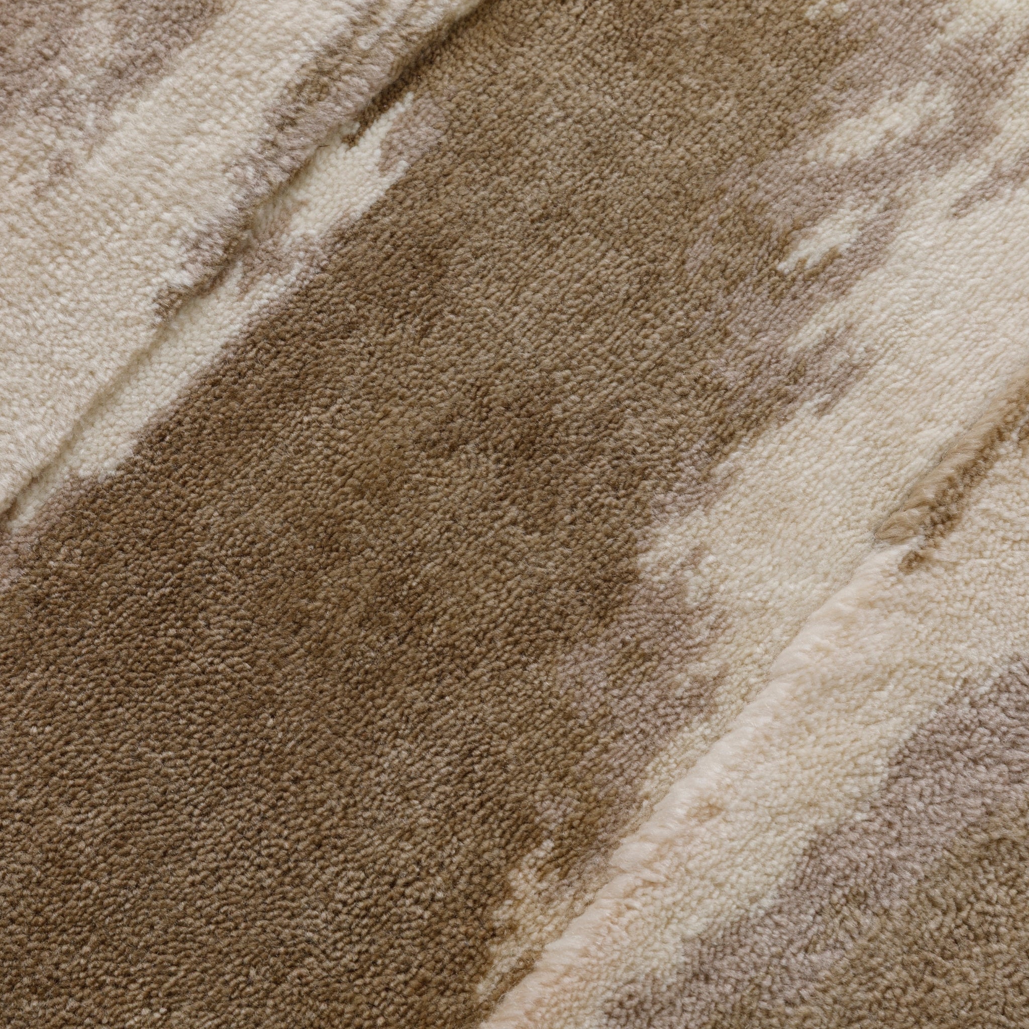 Hand Knotted Abrash Rug